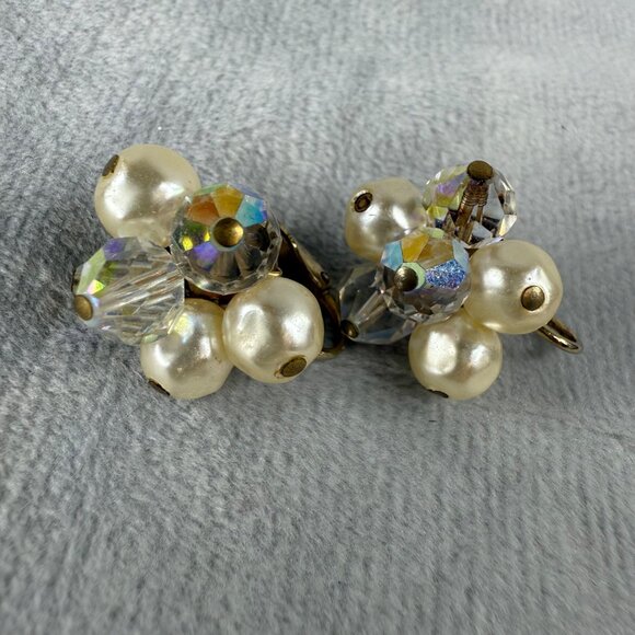 Vintage Faux Pearl & Crystal Beaded Cluster Clip-On Earrings Women MCM - Picture 2 of 16